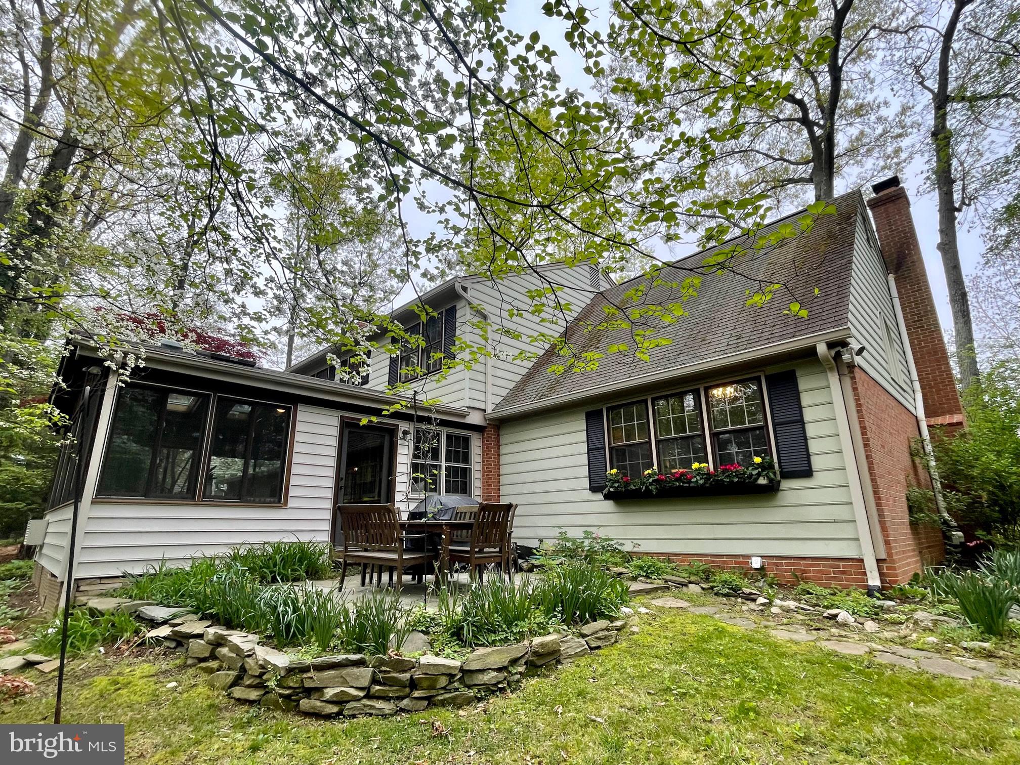 9509 Grover Road Gaithersburg, MD 20877 - Photo 67 of 70 Side View