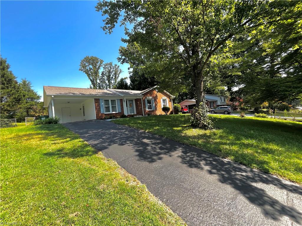 229 Logan Court King, NC 27021 - Photo 12 of 13 Front View