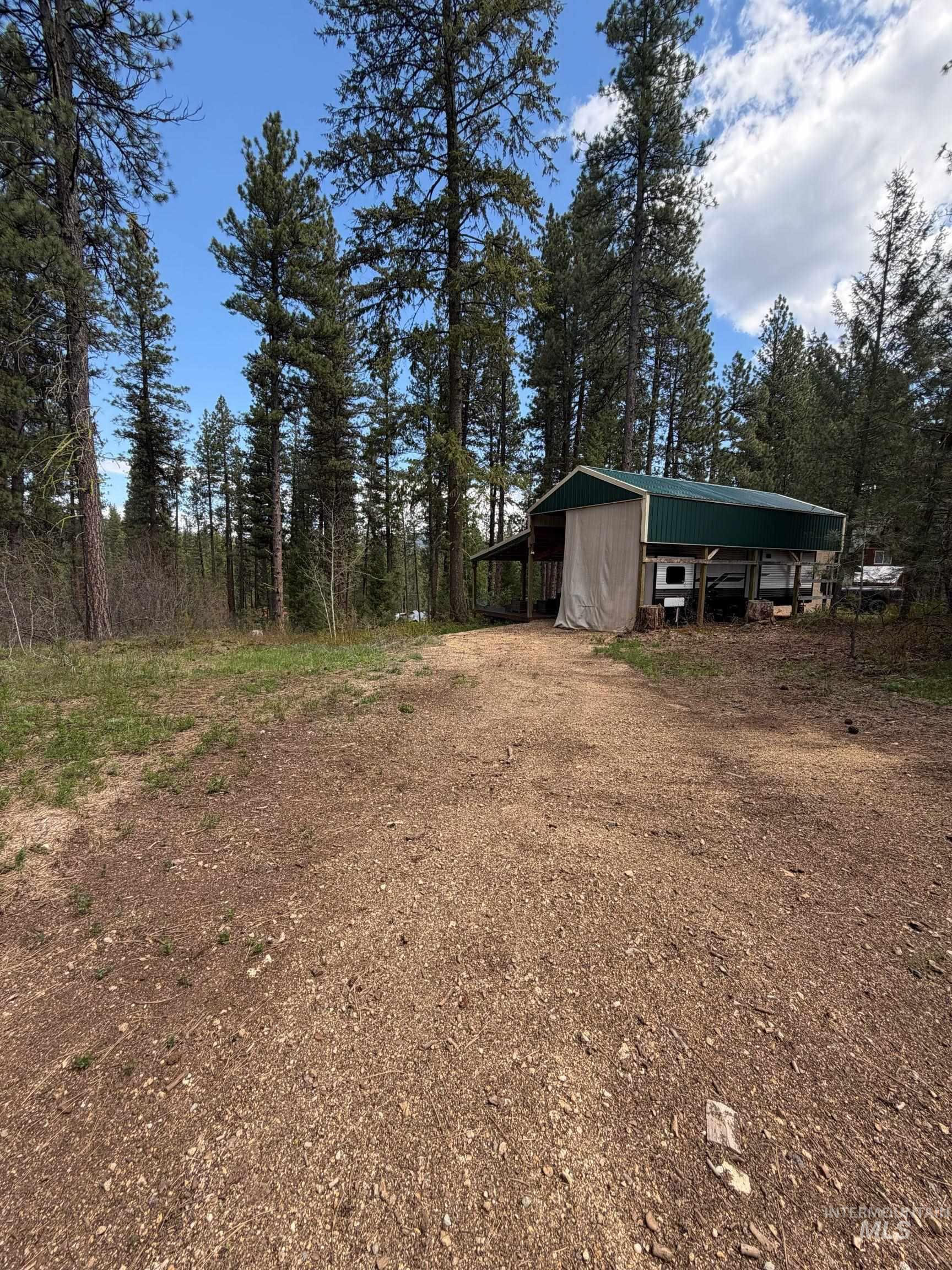 610 Clouder Road Placerville, ID 83666 - Photo 6 of 37