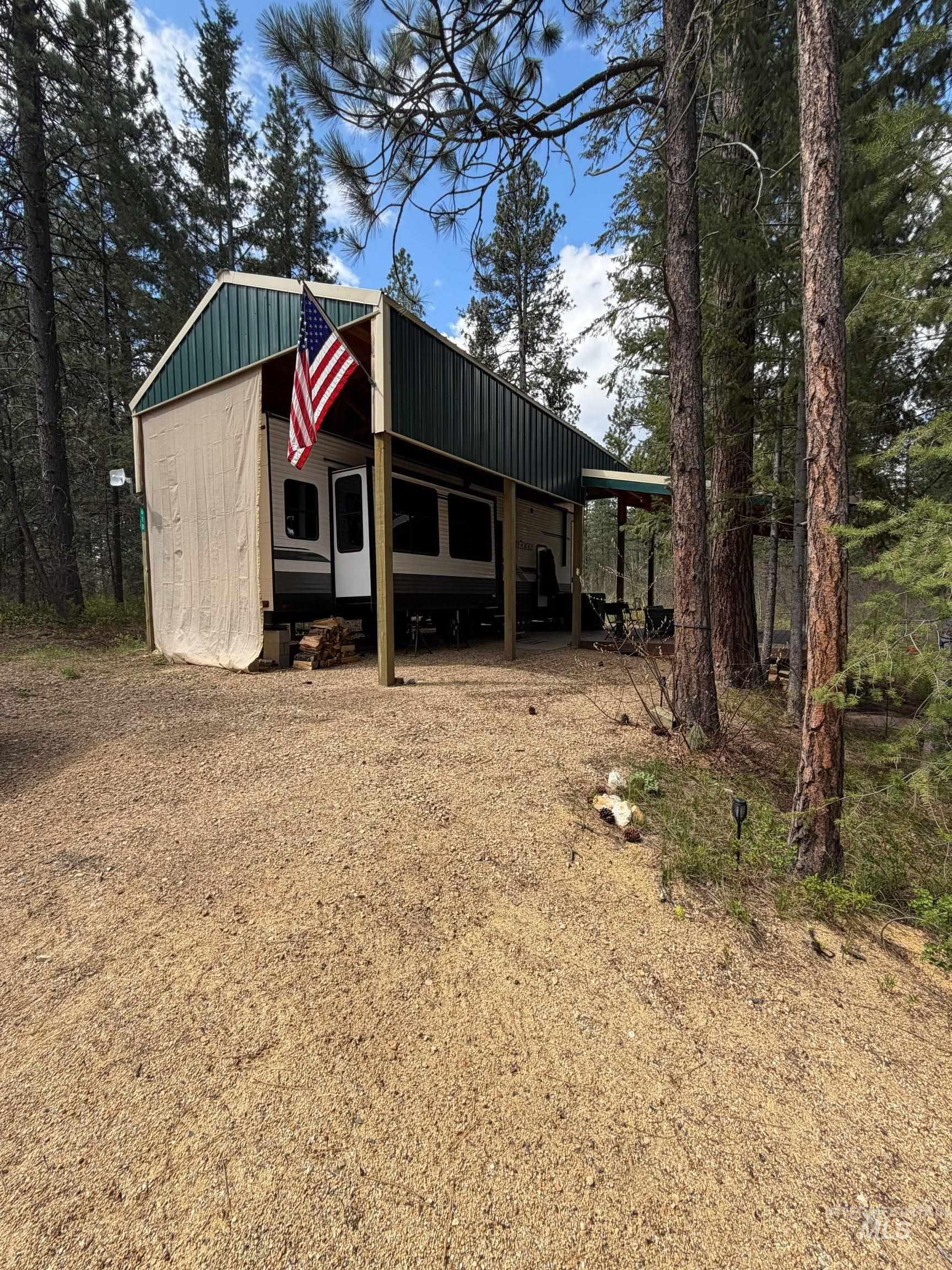 610 Clouder Road Placerville, ID 83666 - Photo 9 of 37
