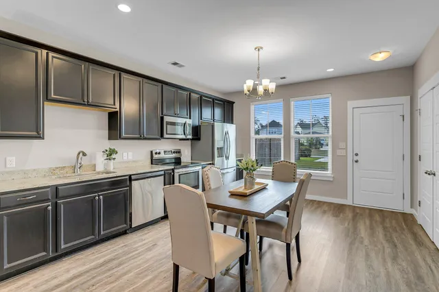 $2,150 | 146 Winding Branch Drive, Summerville, SC 29486