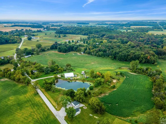 $490,000 | 4686 County Road 7, Garrett, IN 46738