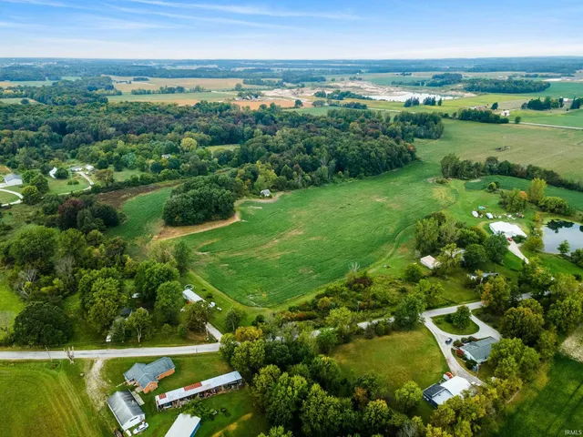$490,000 | 4686 County Road 7, Garrett, IN 46738