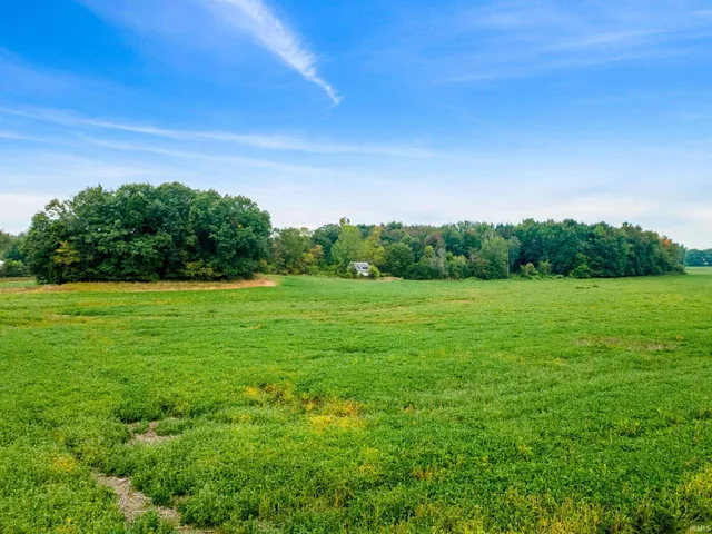 $490,000 | 4686 County Road 7, Garrett, IN 46738