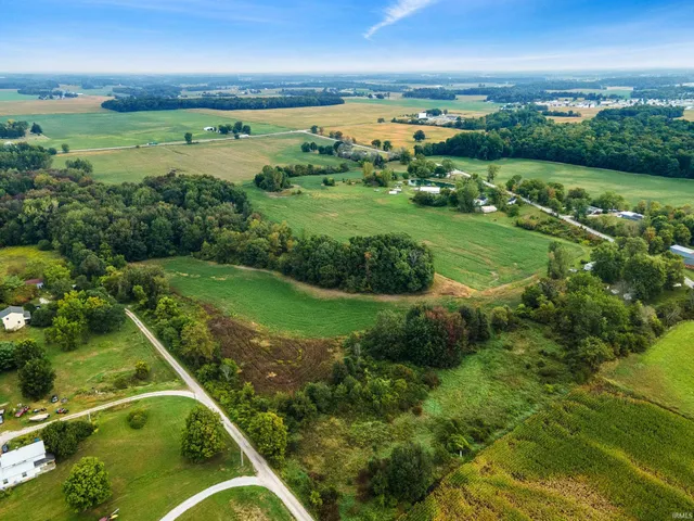 $490,000 | 4686 County Road 7, Garrett, IN 46738