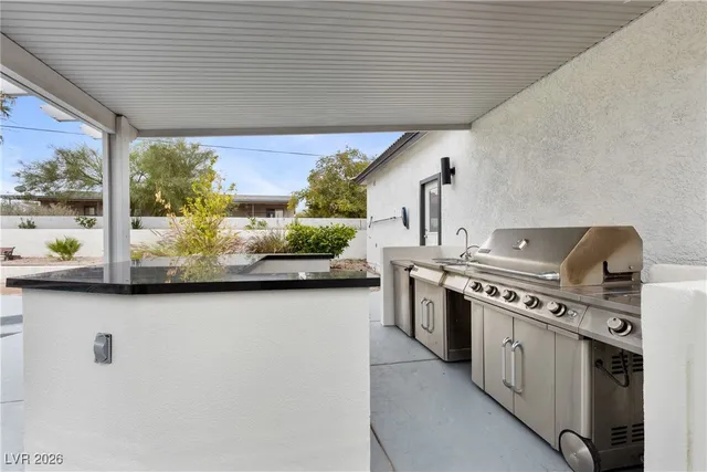 $1,095,000 | 271 East Middleton Drive, Henderson, NV 89015