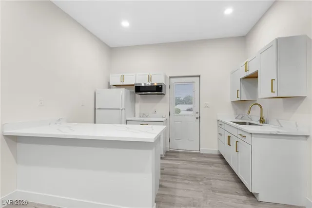 $1,095,000 | 271 East Middleton Drive, Henderson, NV 89015