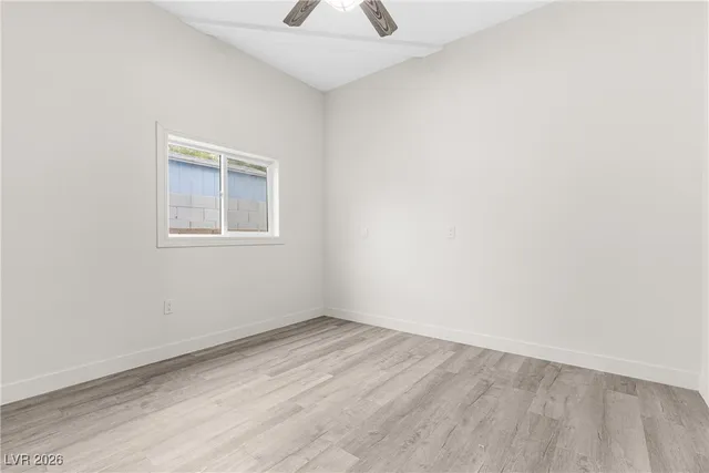 $1,095,000 | 271 East Middleton Drive, Henderson, NV 89015