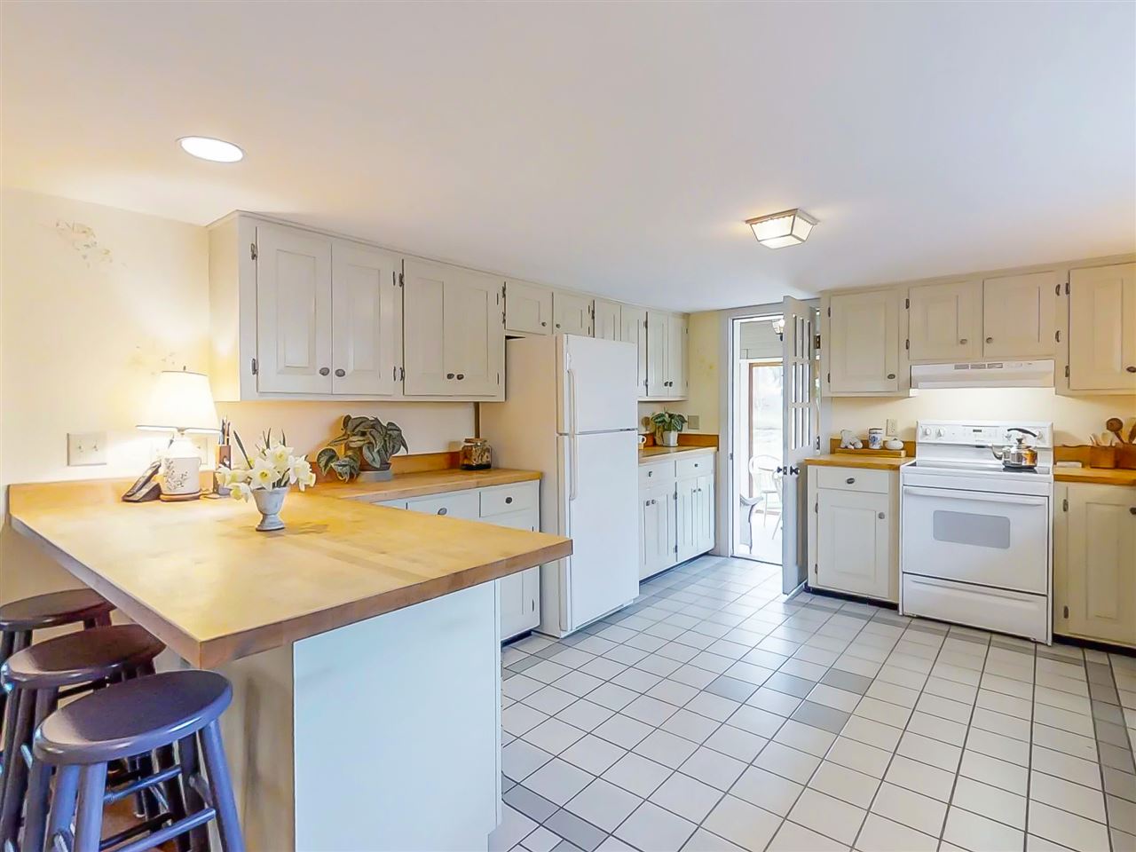 633 Haley Road Kittery, ME 03905 - Photo 7 of 39