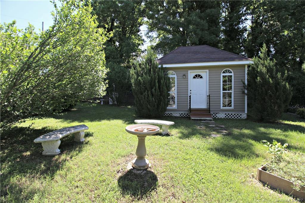 691 Burrage Road Northeast Concord, NC 28025 - Photo 4 of 24 Gallery Image 4
