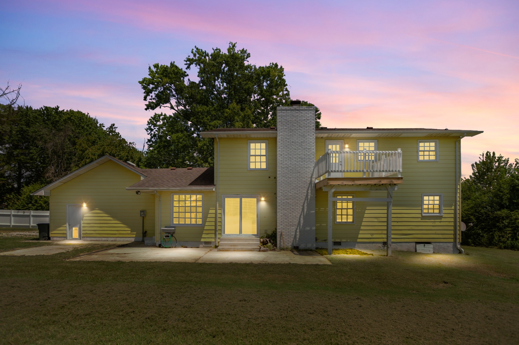 1840 Lockmiller Road Estill Springs, TN 37330 - Photo 4 of 71 a front view of a house with a yard