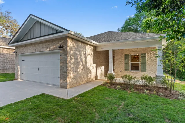 $489,900 | 433 Bullock Boulevard, Niceville, FL 32578