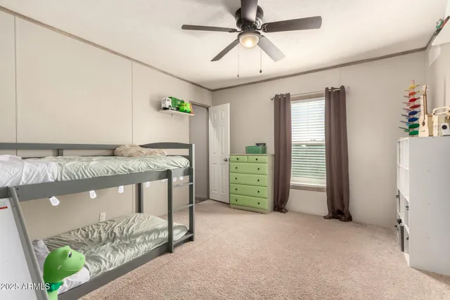a view of livingroom and hardwood floor