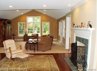 25455 Dennison Road Franklin, MI 48025 - Photo 4 of 20 living room