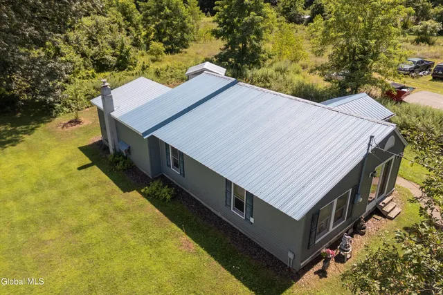 $159,900 | 40 Dean Road, Hudson Falls, NY 12839