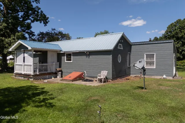 $159,900 | 40 Dean Road, Hudson Falls, NY 12839