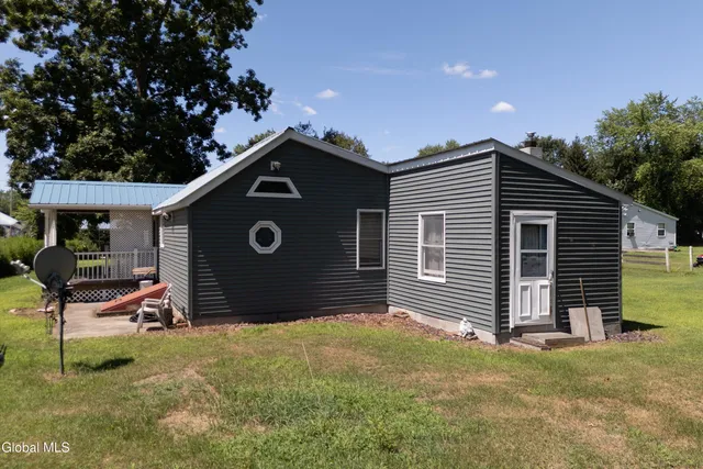 $159,900 | 40 Dean Road, Hudson Falls, NY 12839