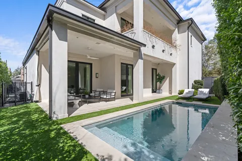 $2,875,000 | 2810 Westgrove Lane, Houston, TX 77027
