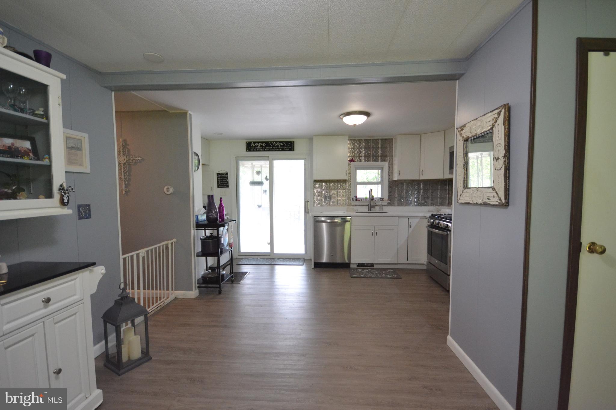 107 Doe Run Station Road Coatesville, PA 19320 - Photo 9 of 34 Kitchen
