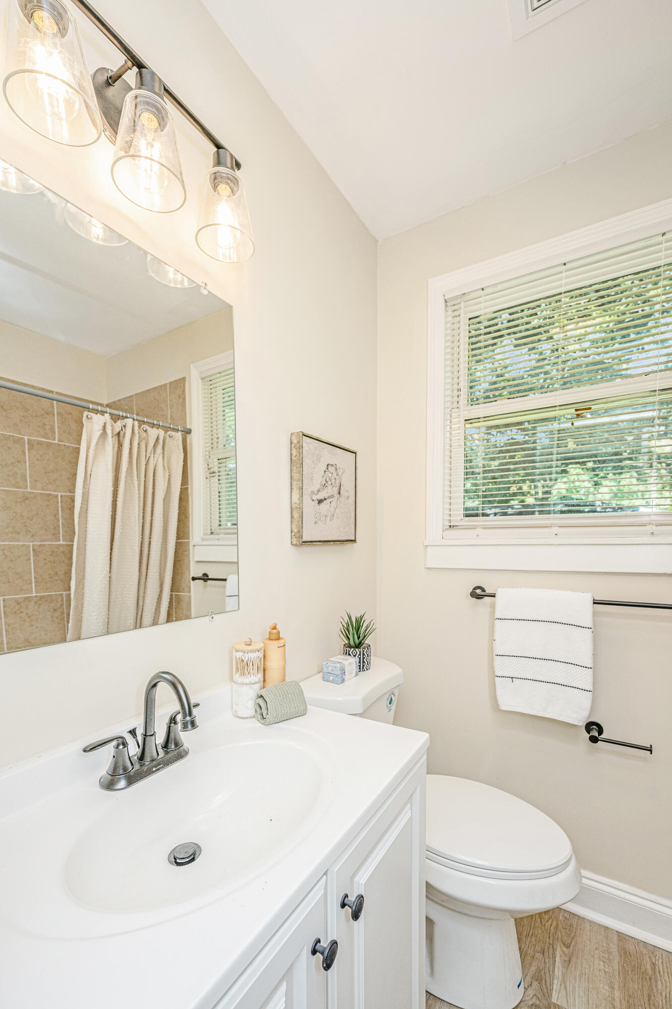 5056 Rockingham Street North Charleston, SC 29406 - Photo 21 of 33 5056RockinghamSt021