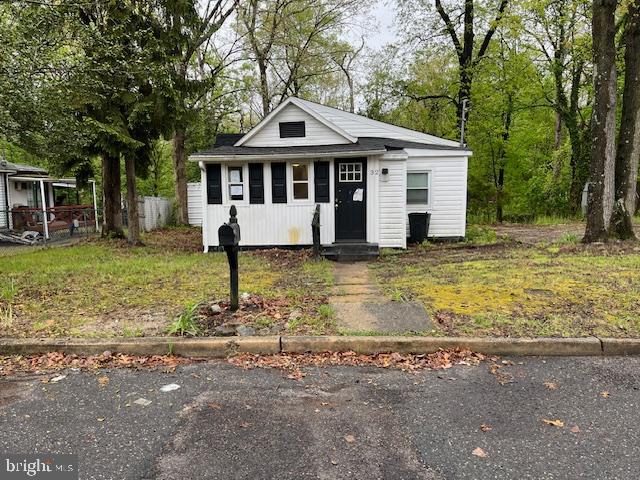 32 Clementon Avenue Clementon, NJ 08021 - Photo 1 of 30
