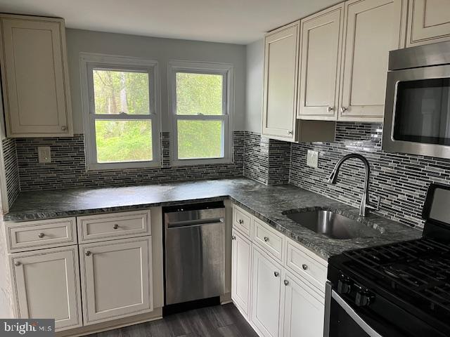 32 Clementon Avenue Clementon, NJ 08021 - Photo 17 of 30