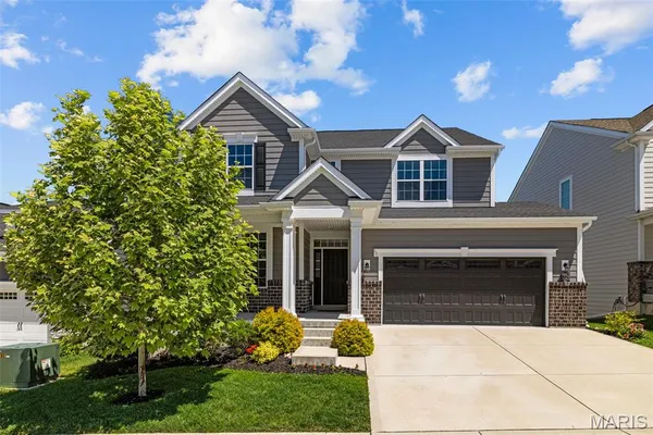 $650,000 | 17129 Centaur Station Drive, Wildwood, MO 63040