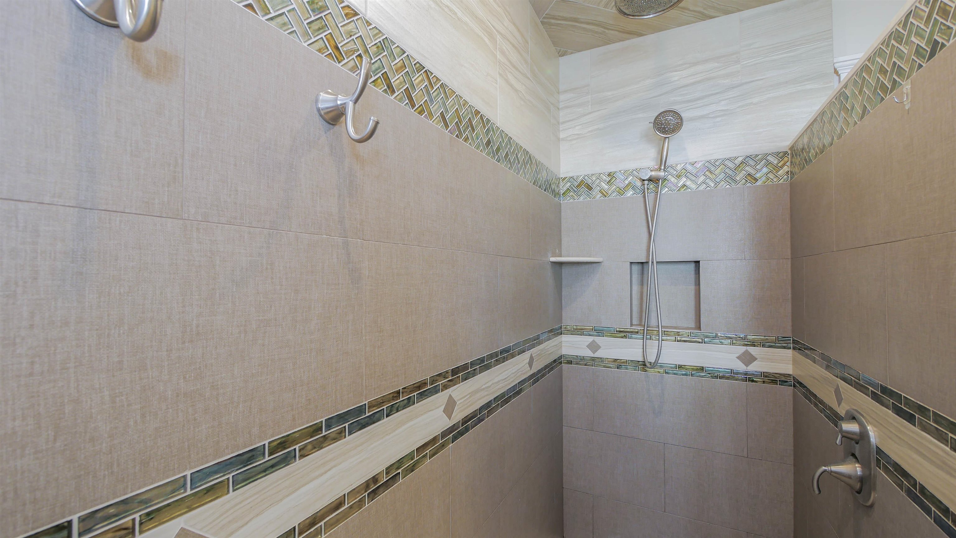 29 Victoria Ocean View, NJ 08230 - Photo 19 of 34 Gallery Image 19