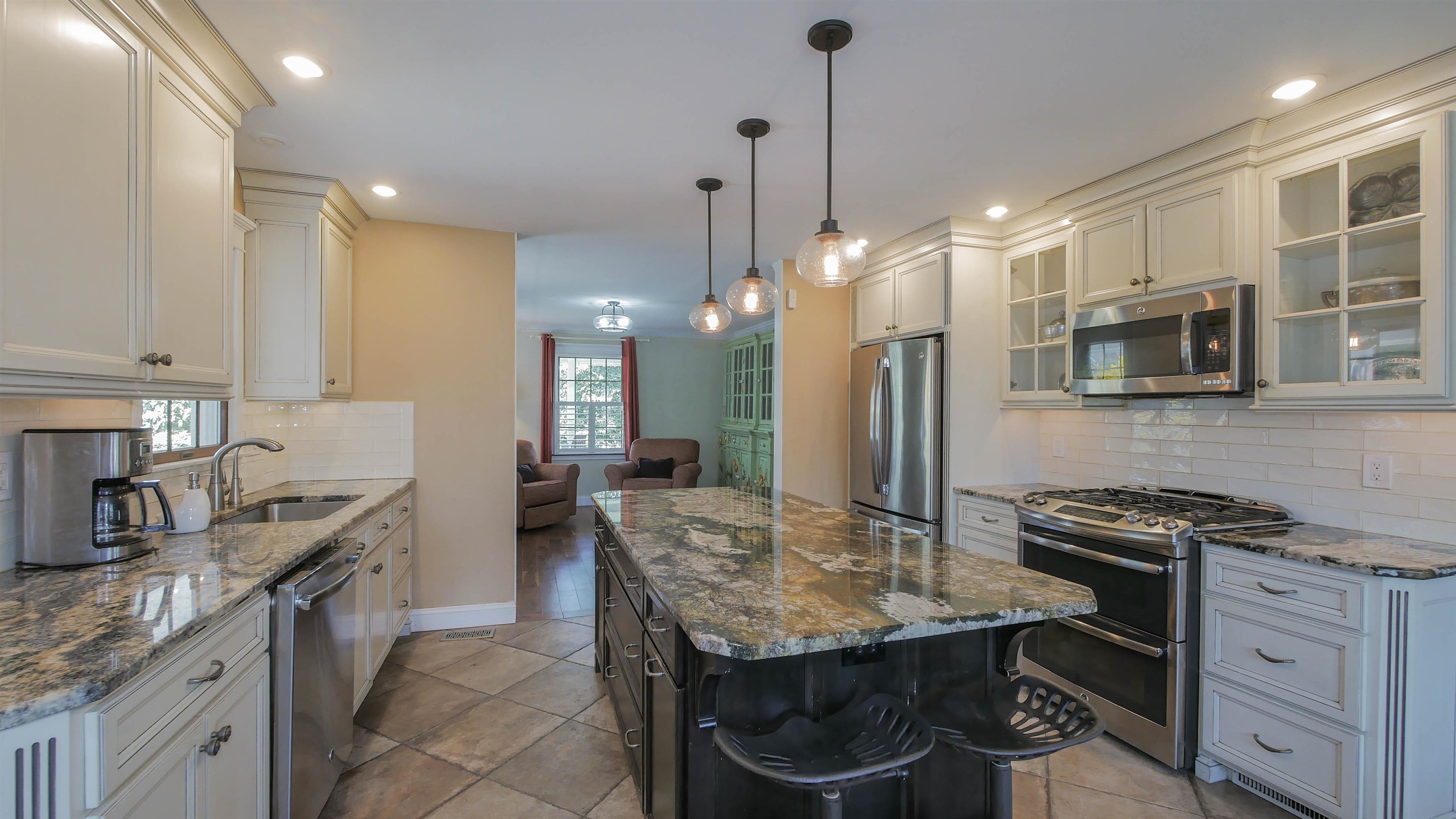 29 Victoria Ocean View, NJ 08230 - Photo 9 of 34 Gallery Image 9