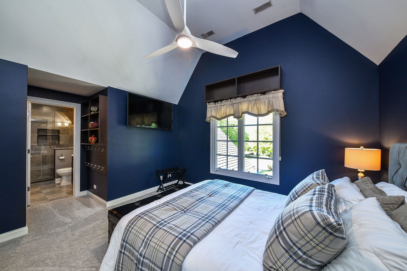760 East Bauer Road Naperville, IL 60563 - Photo 29 of 47 Gallery Image 29