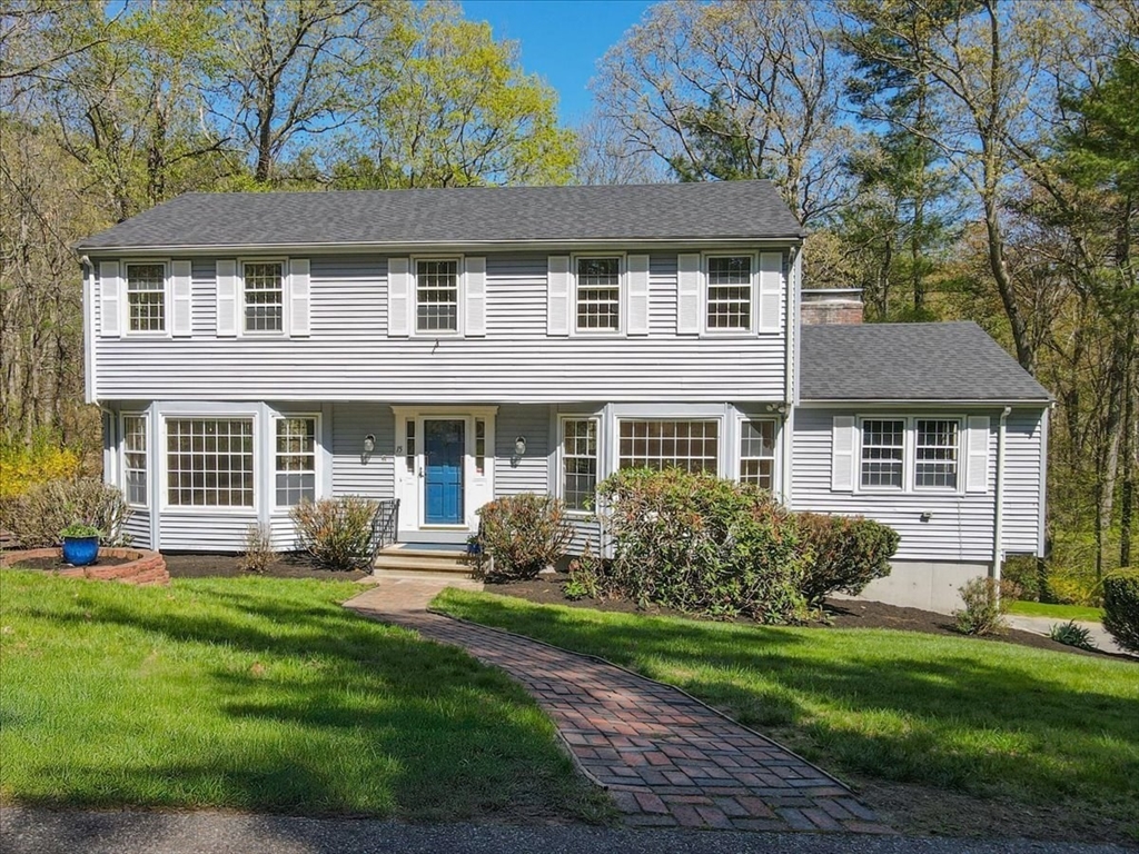 15 Lee Road Medfield, MA 02052 - Photo 1 of 42 Gallery Image 1