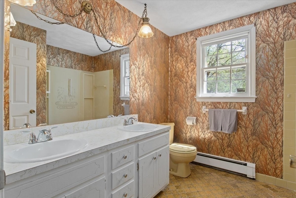 15 Lee Road Medfield, MA 02052 - Photo 24 of 42 Gallery Image 24