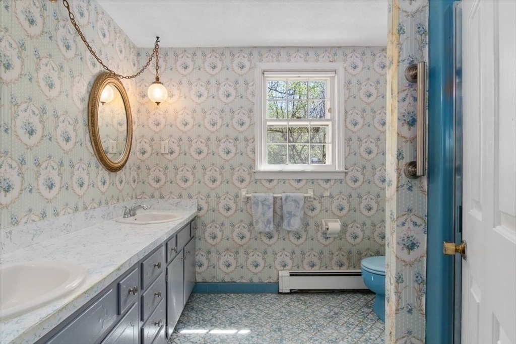 15 Lee Road Medfield, MA 02052 - Photo 27 of 42 Gallery Image 27