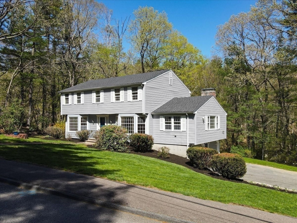 15 Lee Road Medfield, MA 02052 - Photo 36 of 42 Gallery Image 36