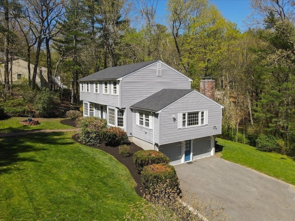 15 Lee Road Medfield, MA 02052 - Photo 37 of 42 Gallery Image 37