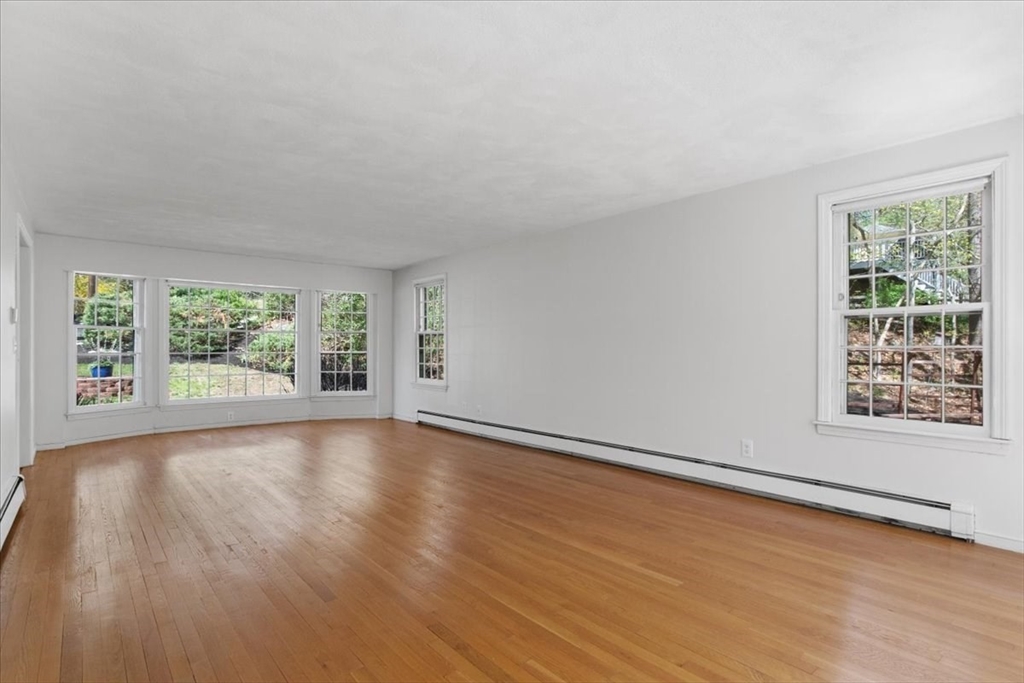15 Lee Road Medfield, MA 02052 - Photo 6 of 42 Gallery Image 6