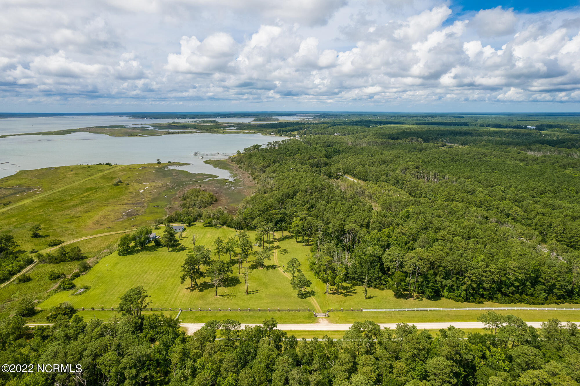 220 Blueberry Kennel Road Beaufort, NC 28516 - Photo 8 of 18 Gallery Image 8