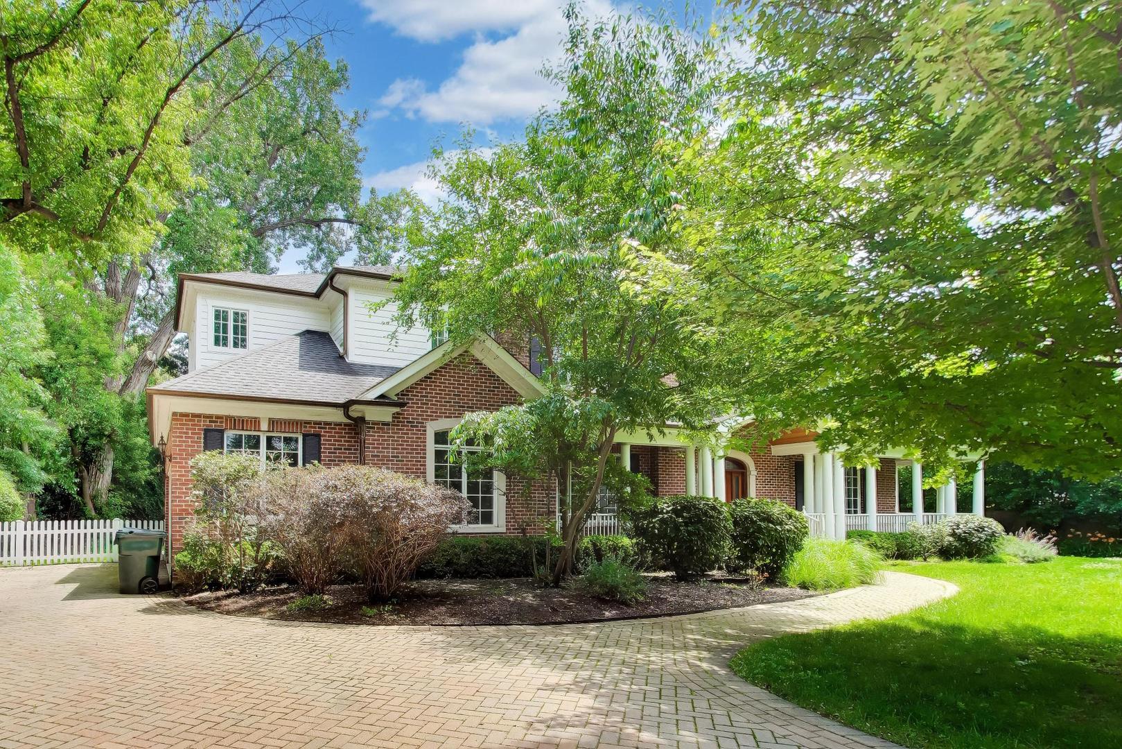73 Locust Road Winnetka, IL 60093 - Photo 1 of 44