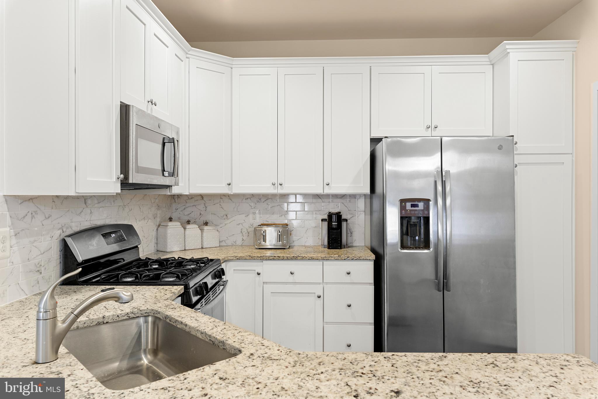 3088 Spring Peeper Court Odenton, MD 21113 - Photo 28 of 65 Kitchen