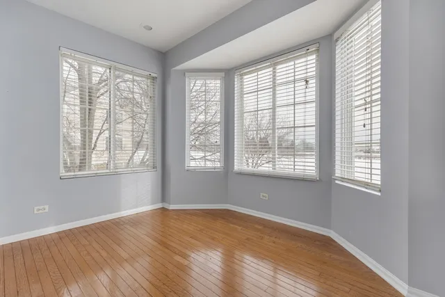 $295,000 | 3185 Ketch Court, Aurora, IL 60503