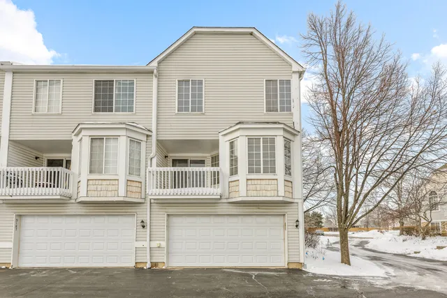 $295,000 | 3185 Ketch Court, Aurora, IL 60503