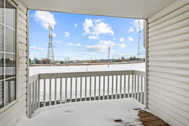 $295,000 | 3185 Ketch Court, Aurora, IL 60503