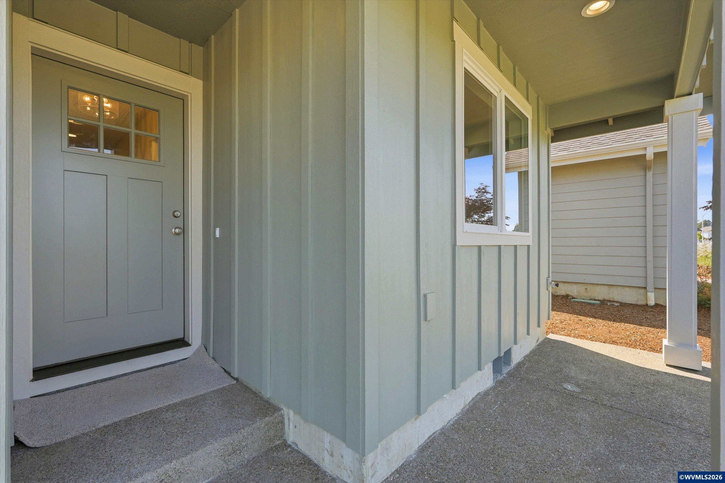 1539 Southeast Hankel Street Dallas, OR 97338 - Photo 2 of 32