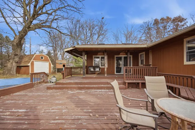 $530,000 | 2455 Taylor Avenue, St. Paul, MN 55110