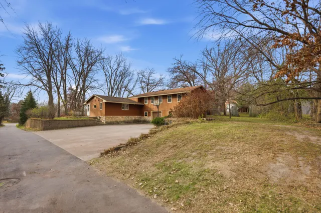 $530,000 | 2455 Taylor Avenue, St. Paul, MN 55110