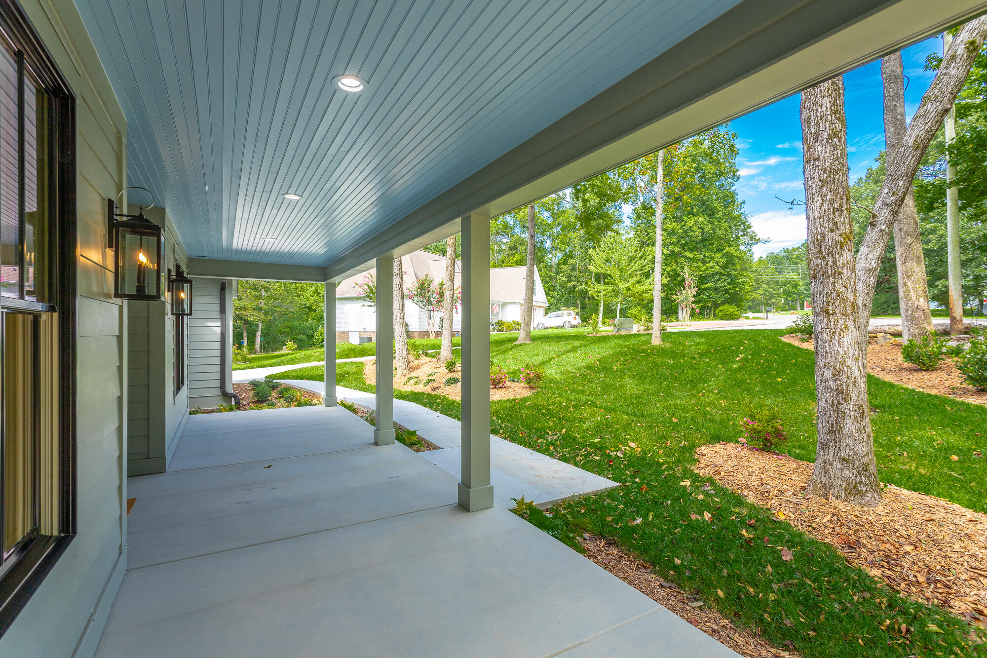 460 Spring Drive Signal Mountain, TN 37377 - Photo 4 of 25 27823_Image_4