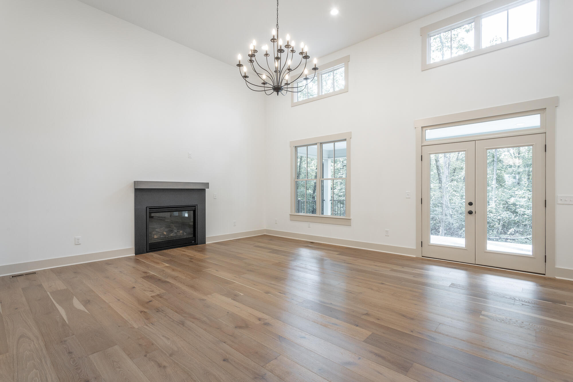 460 Spring Drive Signal Mountain, TN 37377 - Photo 10 of 25 27823_Image_9