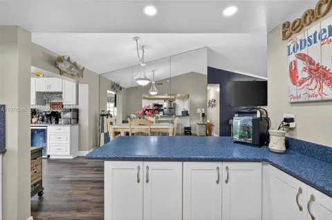 $575,000 | 9291 Northwest 11th Court, Pembroke Pines, FL 33024