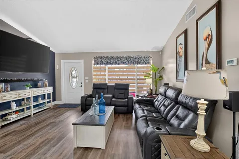 $575,000 | 9291 Northwest 11th Court, Pembroke Pines, FL 33024