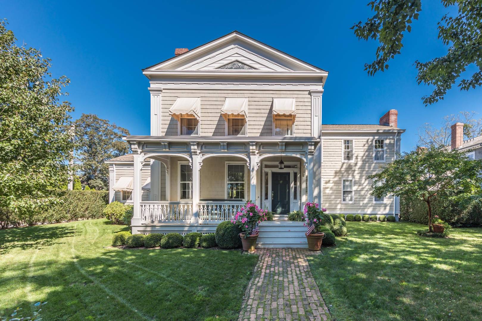 17 Suffolk Street Sag Harbor, NY 11963 - Photo 1 of 23